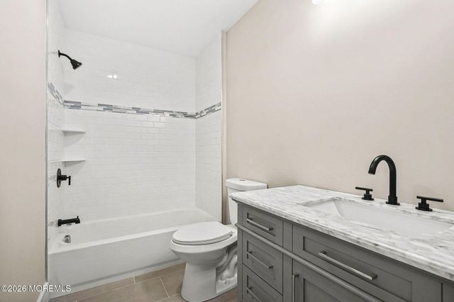 300 Union Avenue A, Union Beach, NJ 07735