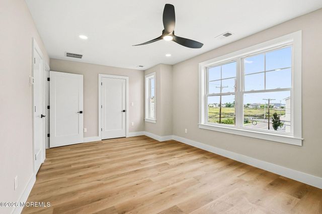 300 Union Avenue A, Union Beach, NJ 07735