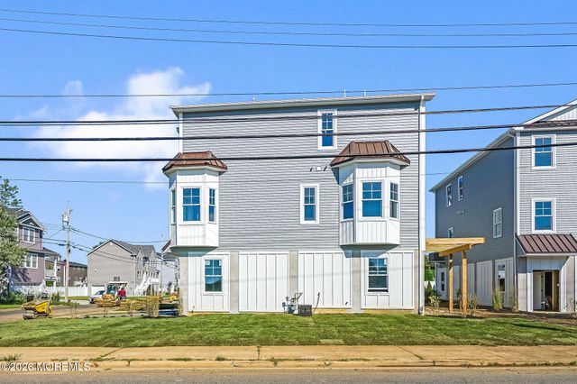 300 Union Avenue A, Union Beach, NJ 07735