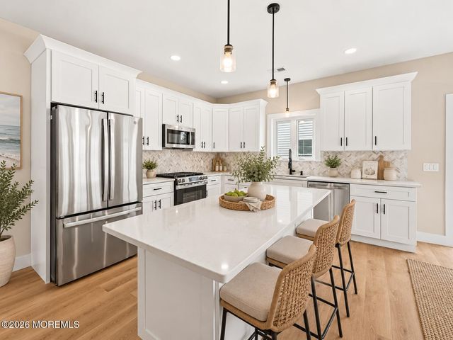 300 Union Avenue A, Union Beach, NJ 07735