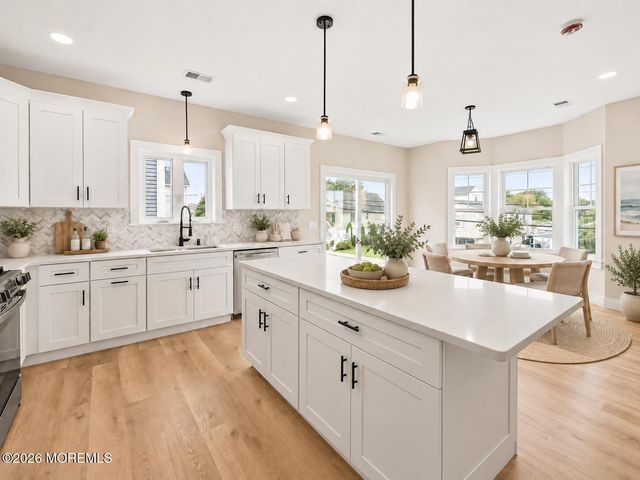 300 Union Avenue A, Union Beach, NJ 07735
