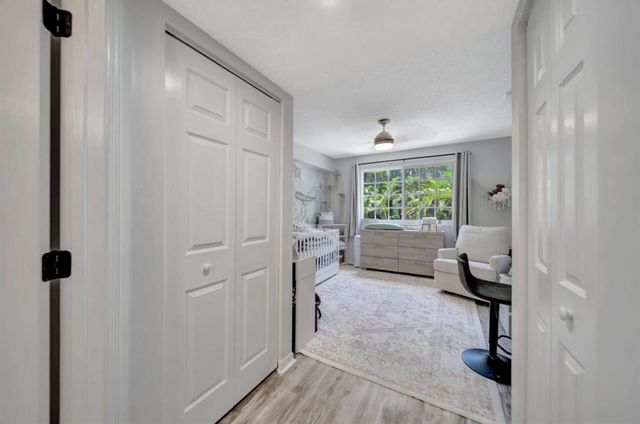 2125 SE 10th Avenue, Fort Lauderdale, FL 33316