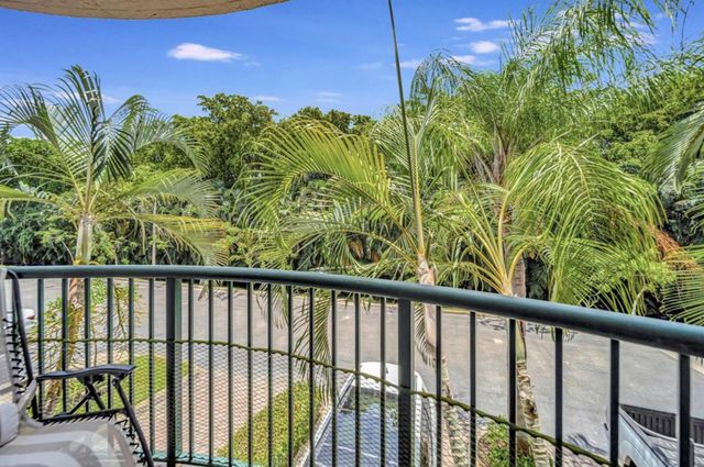 2125 SE 10th Avenue, Fort Lauderdale, FL 33316