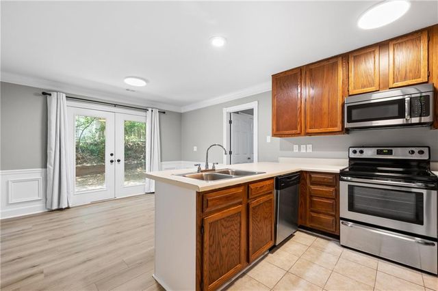1393 Poplar Pointe SE, Smyrna, GA 30082