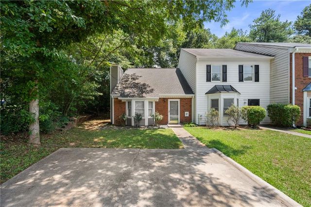 1393 Poplar Pointe SE, Smyrna, GA 30082