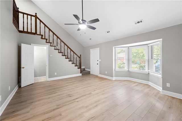1393 Poplar Pointe SE, Smyrna, GA 30082
