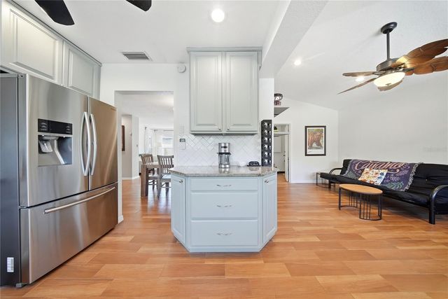 7700 16TH AVENUE N, St Petersburg, FL 33710