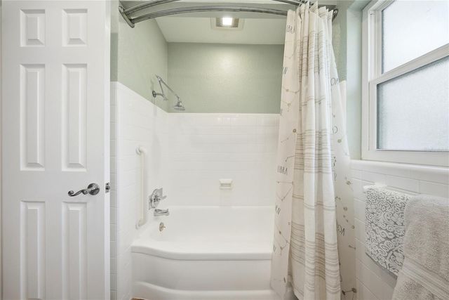 7700 16TH AVENUE N, St Petersburg, FL 33710