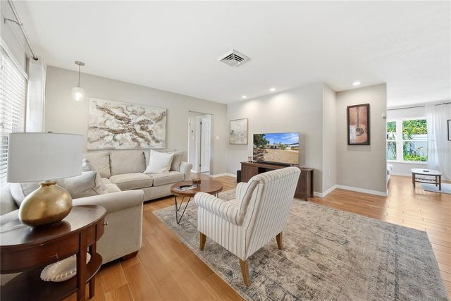 7700 16TH AVENUE N, St Petersburg, FL 33710