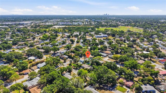 7700 16TH AVENUE N, St Petersburg, FL 33710
