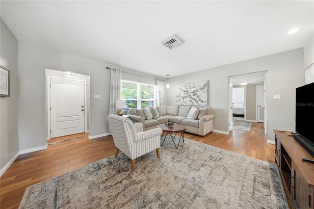 7700 16TH AVENUE N, St Petersburg, FL 33710