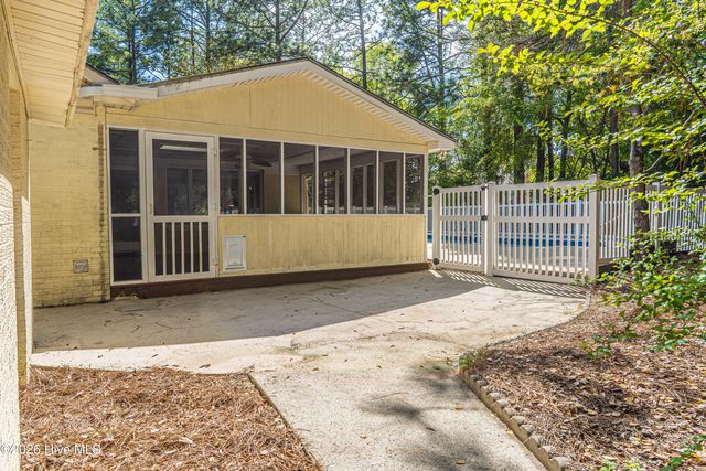 105 Lost Tree Road, Pinehurst, NC 28374