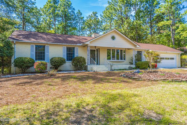 105 Lost Tree Road, Pinehurst, NC 28374