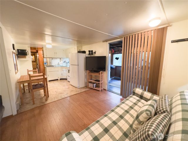 120 King Drive, Brinnon, WA 98320