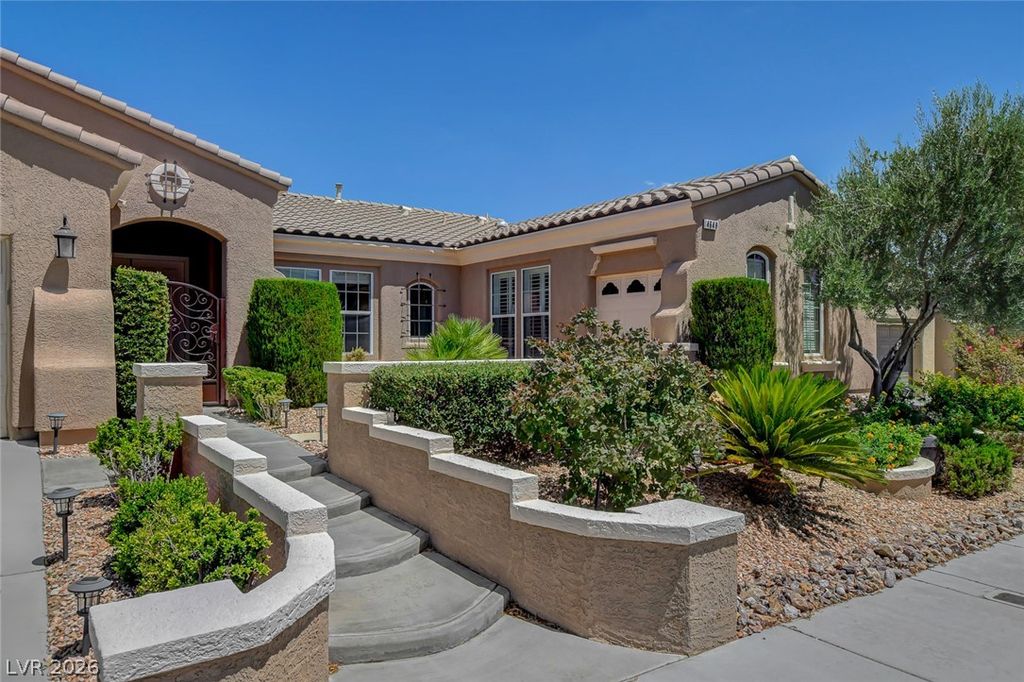 4648 Riva De Romanza Street, Las Vegas, NV 89135 — photo 2