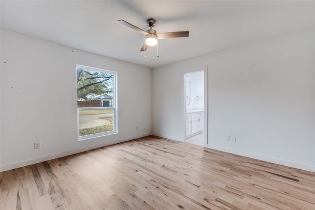 4326 Mendenhall Drive, Dallas, TX 75244