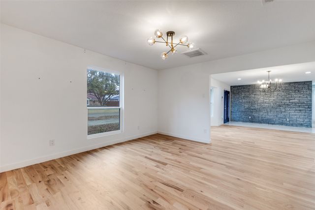 4326 Mendenhall Drive, Dallas, TX 75244