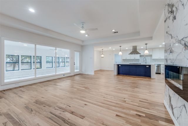 4326 Mendenhall Drive, Dallas, TX 75244