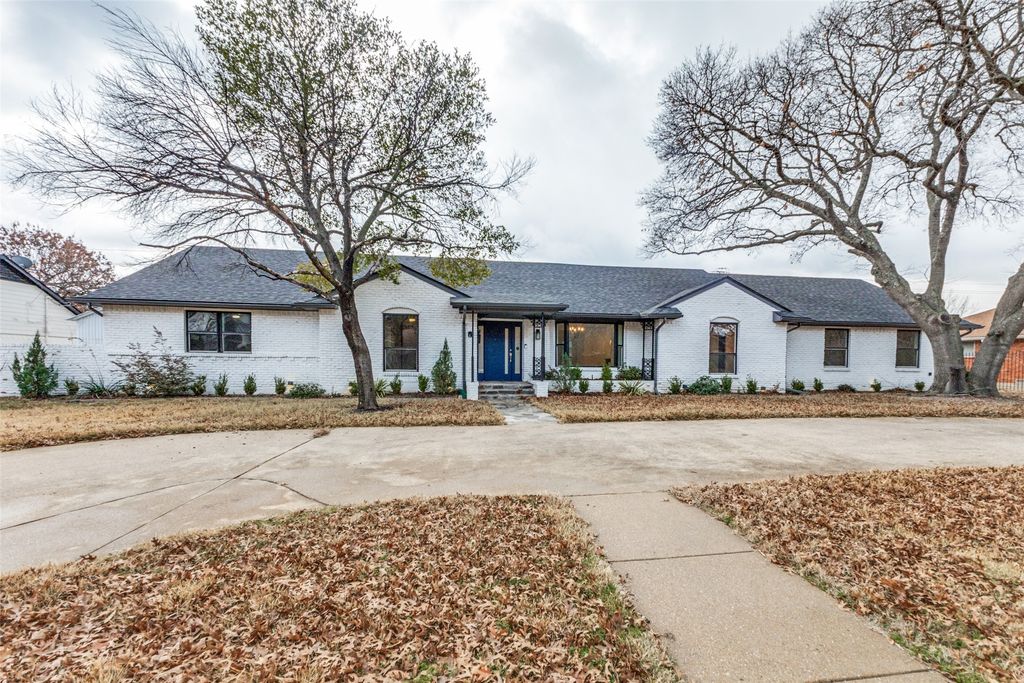 4326 Mendenhall Drive, Dallas, TX 75244