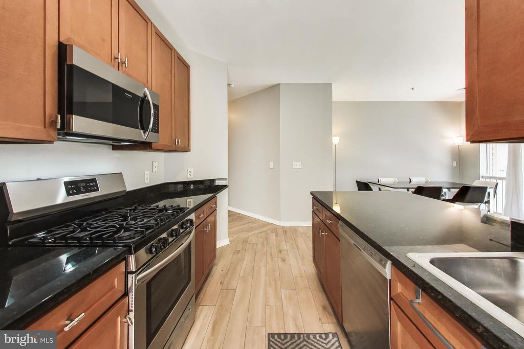 Image 18 of property listing at 8045 NEWELL ST #118, Silver Spring, MD 20910