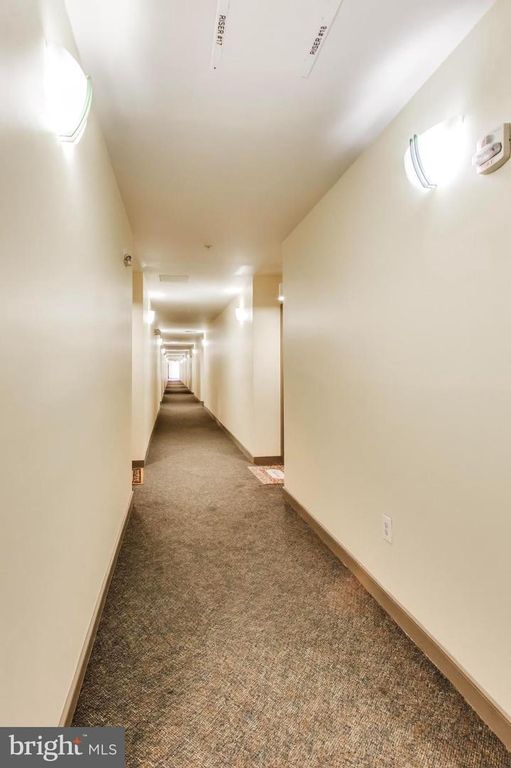 Image 9 of property listing at 8045 NEWELL ST #118, Silver Spring, MD 20910