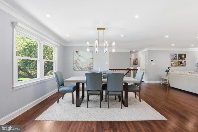 10106 NADINE DR, Vienna, VA 22181