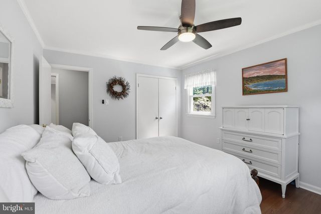 10106 NADINE DR, Vienna, VA 22181