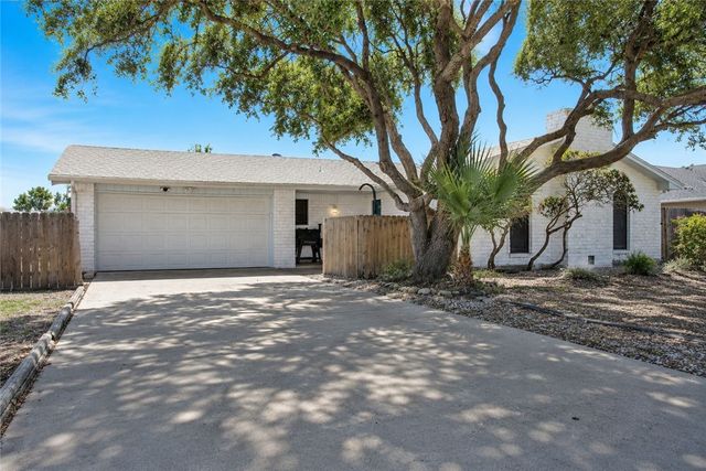 15730 Escapade St, Corpus Christi, TX 78418