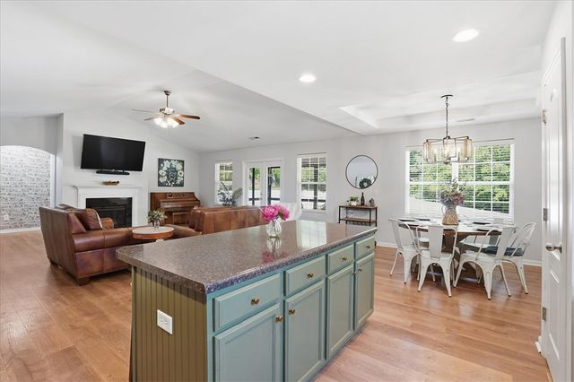 130 Saddlebrook Avenue, Pickens, SC 29671