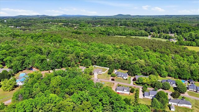 130 Saddlebrook Avenue, Pickens, SC 29671