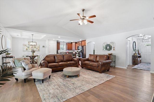 130 Saddlebrook Avenue, Pickens, SC 29671