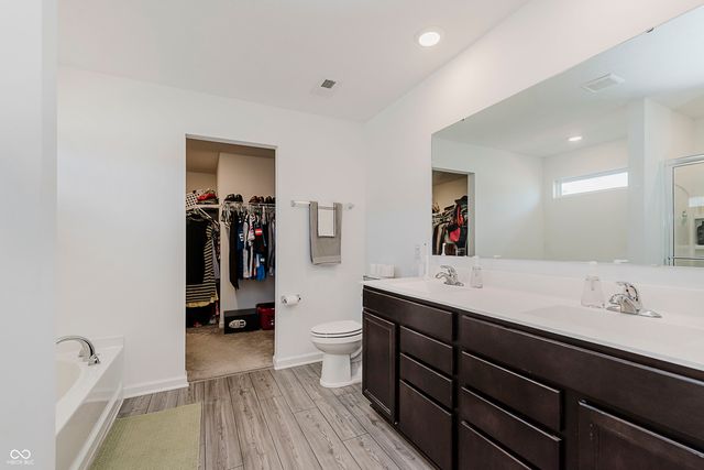 5809 Terracotta Trace, Mccordsville, IN 46055