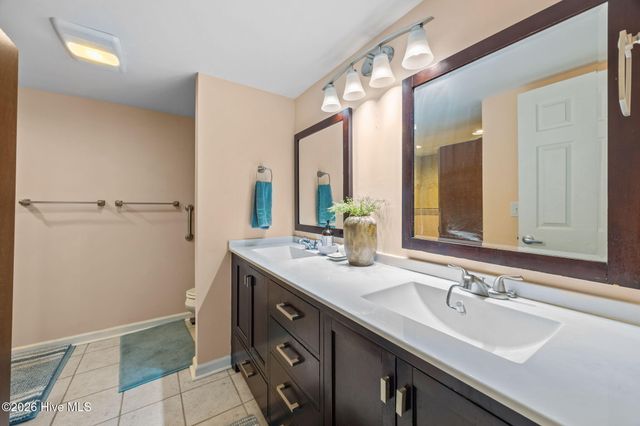 10051 Windward Drive, New Bern, NC 28560