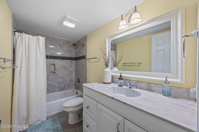 10051 Windward Drive, New Bern, NC 28560