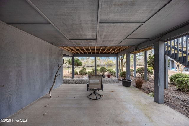 10051 Windward Drive, New Bern, NC 28560