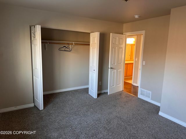 6960 W Vandenberg Drive, Wasilla, AK 99623