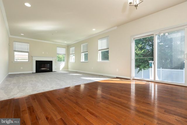 10312 STEWARDS CHANCE LN, White Plains, MD 20695
