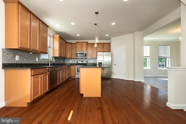 10312 STEWARDS CHANCE LN, White Plains, MD 20695