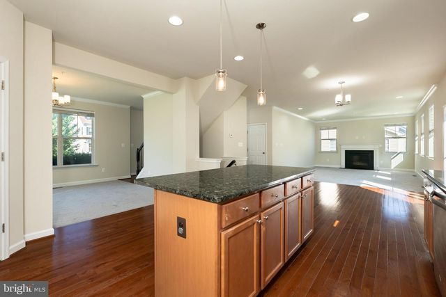 10312 STEWARDS CHANCE LN, White Plains, MD 20695