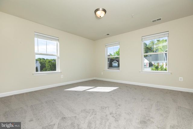 10312 STEWARDS CHANCE LN, White Plains, MD 20695