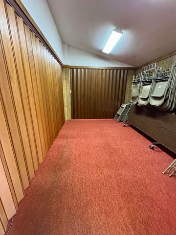1610 RADIO HILL RD, Boonville, MO 65233