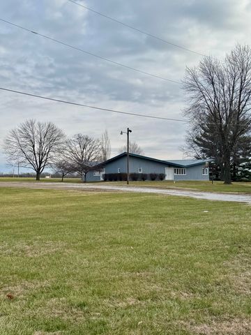 1610 RADIO HILL RD, Boonville, MO 65233