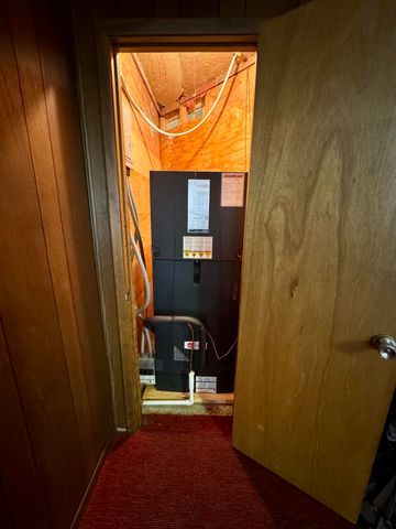 1610 RADIO HILL RD, Boonville, MO 65233