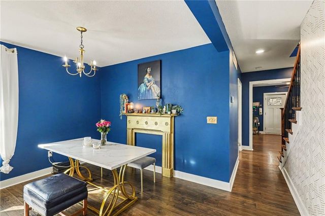 1701 E South Street, Harrisonville, MO 64701