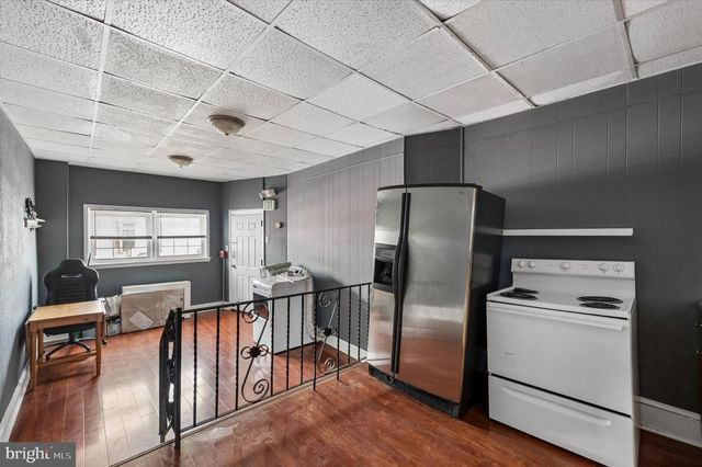 613 S 52ND ST, Philadelphia, PA 19143