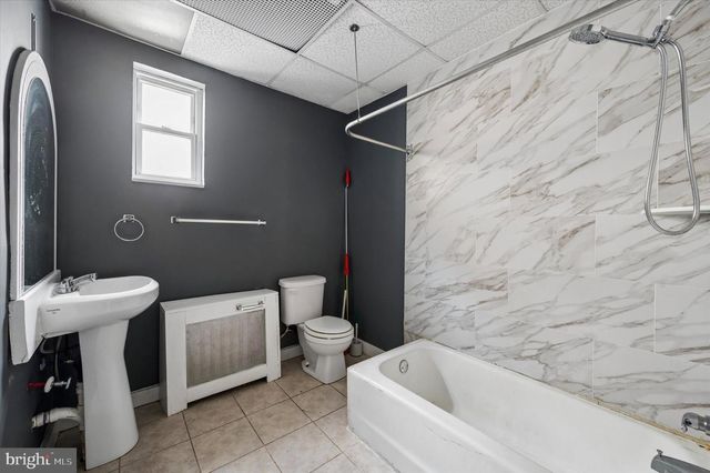 613 S 52ND ST, Philadelphia, PA 19143