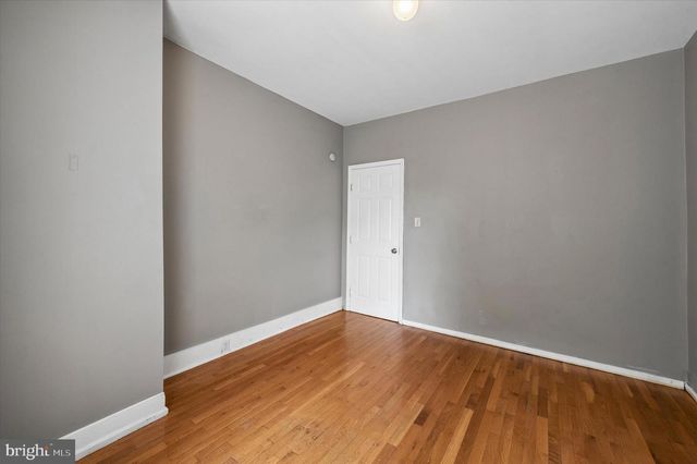 613 S 52ND ST, Philadelphia, PA 19143
