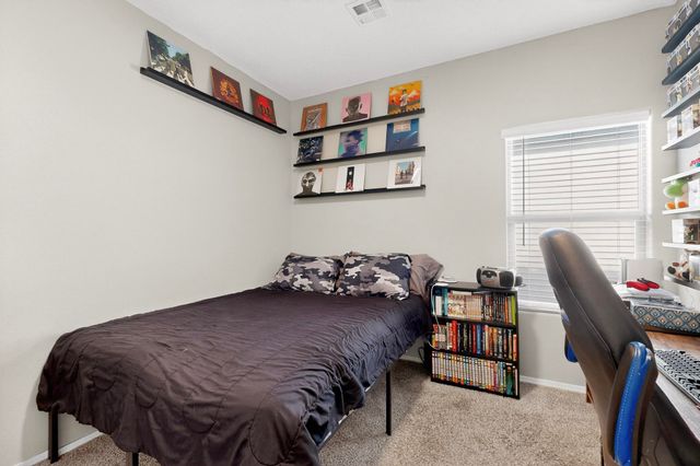 1742 Tesoro Loop NW, Los Lunas, NM 87031