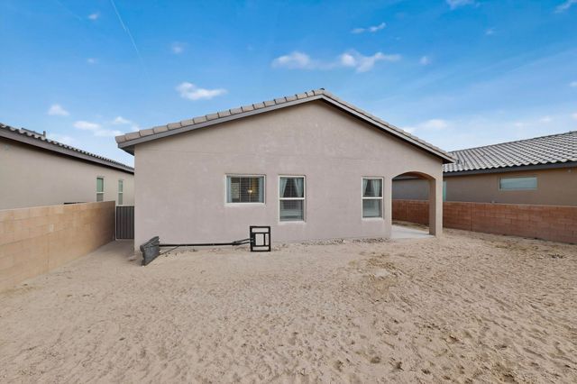 1742 Tesoro Loop NW, Los Lunas, NM 87031