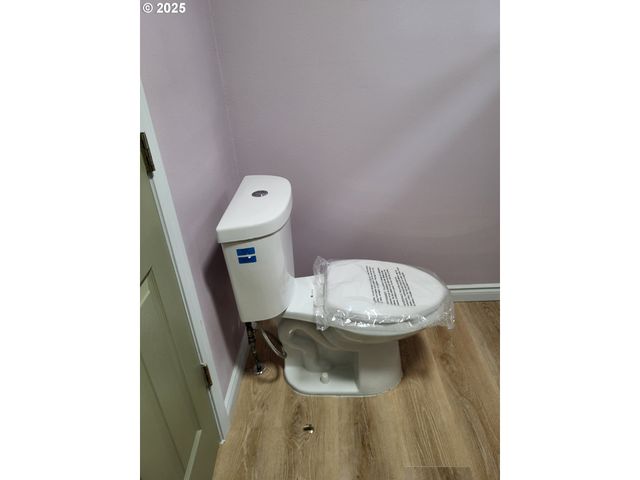 811 LAUREL Ave, Reedsport, OR 97467